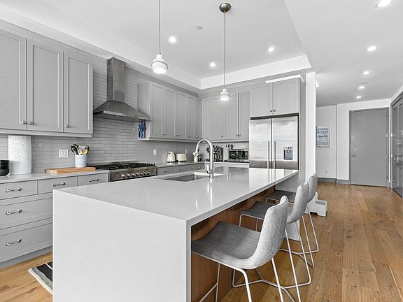 2nd image of 88 Lefferts Pl APT 3B