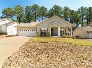 28 Jardin Way, Hot Springs Village, AR 71909