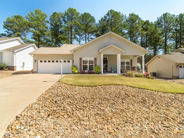 28 Jardin Way, Hot Springs Village, AR 71909