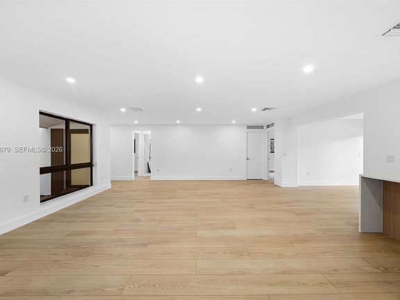 4th image of 8978 SW 49th St
