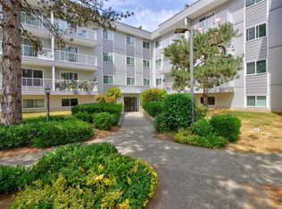 175 Centennial Dr #206, Courtenay, BC V9N7M4
