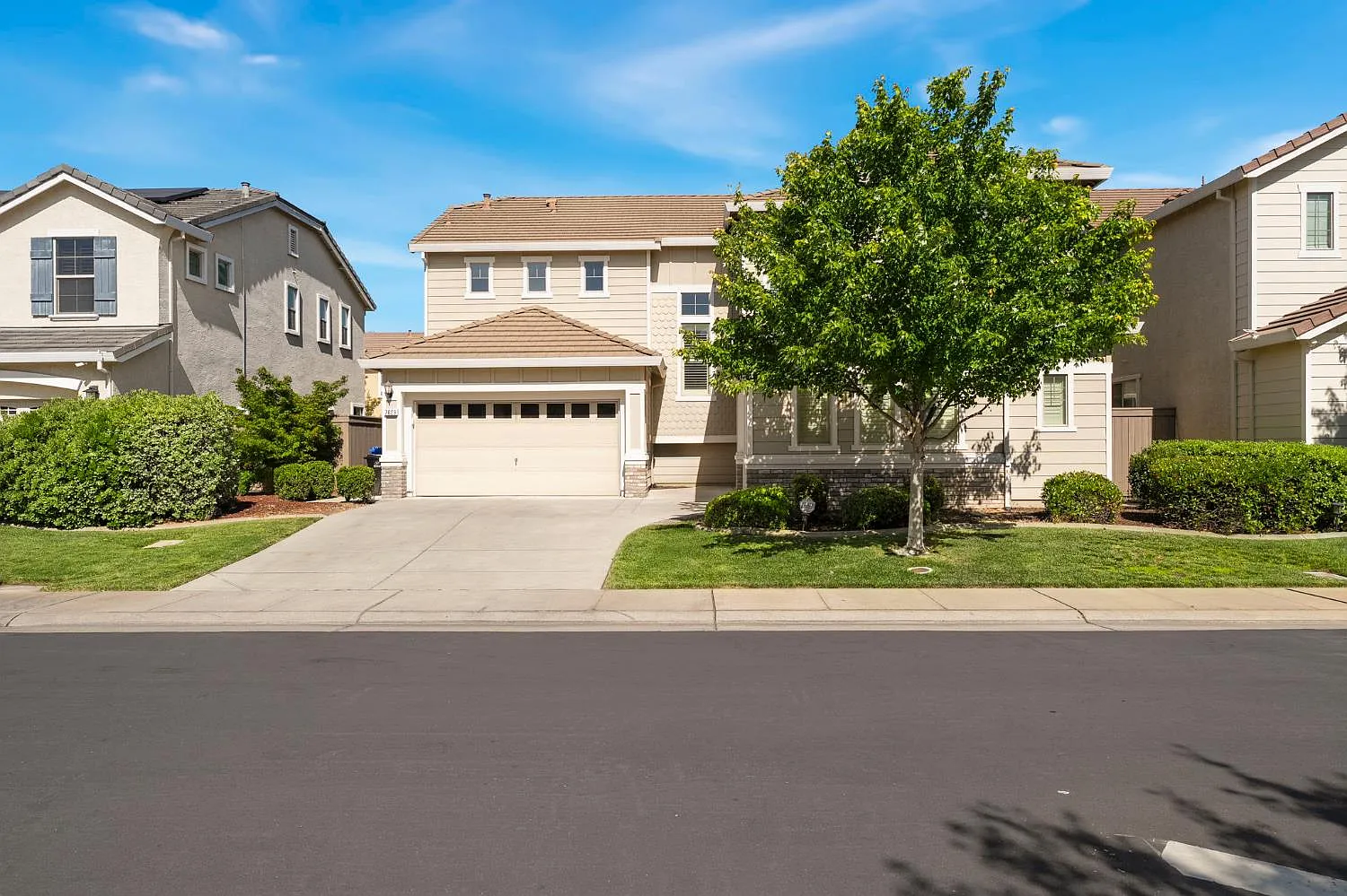 7029 Cordially Way photo 1