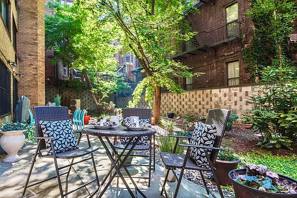 Sold by Compass | media 30