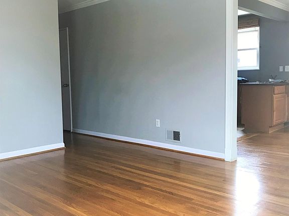 4th image of 4710 Wilwyn Way