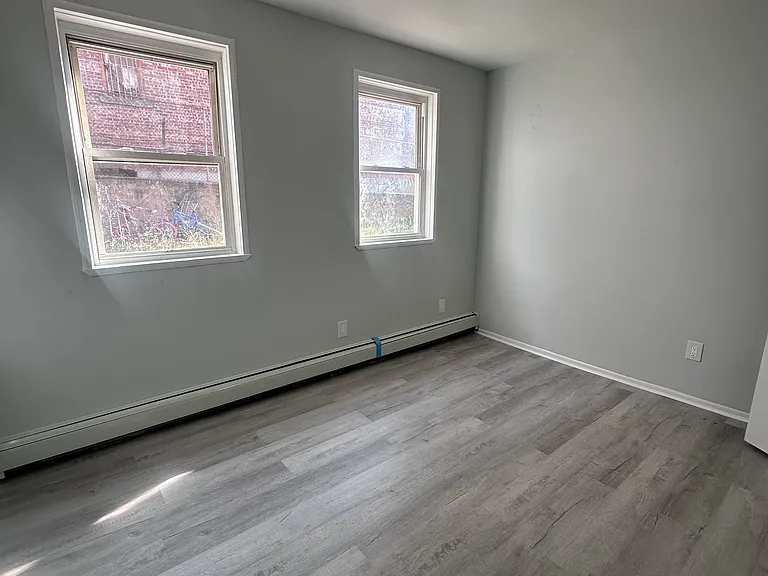 324 Hope Ave #6 — Photo 7