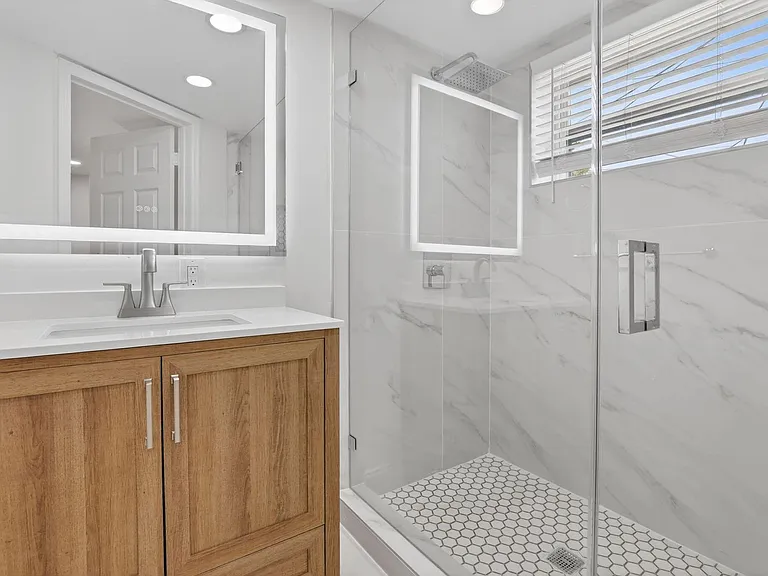 2630 SW 49th Ct #2630 — Photo 17