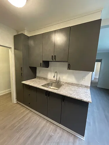 2550 Keele St #3 Photo 1
