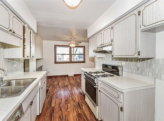 4th image of 540 Thornwood Dr