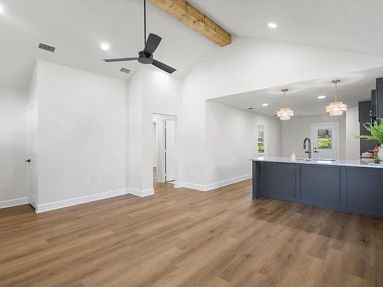 405 S Short St — Photo 7