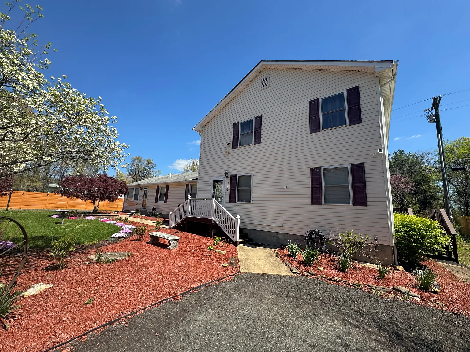 1 bed, 1.5 bath, $1,000 — Photo 3
