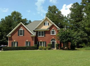 6310 Green Oak Rdg, Flowery Branch, GA 30542