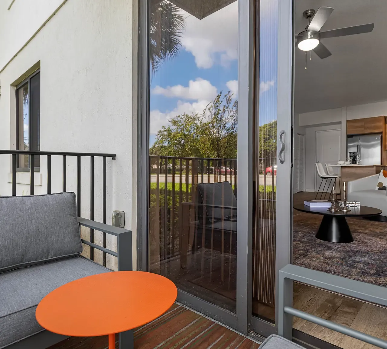 1 bed, $1,699 — Photo 2