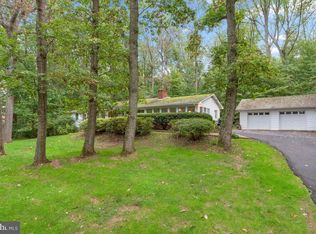 25125 Silver Crest Dr, Gaithersburg, MD 20882