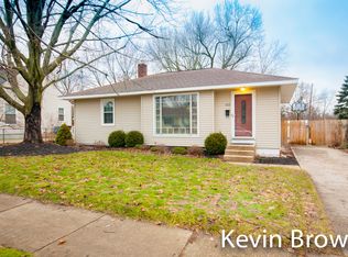 933 Kentfield St SW, Wyoming, MI 49509