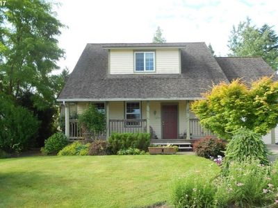 520 E Madison St, Carlton, OR, 97111