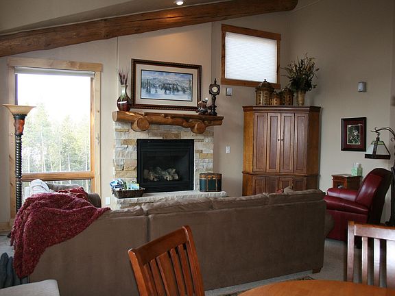 2nd image of 307 Antler Way