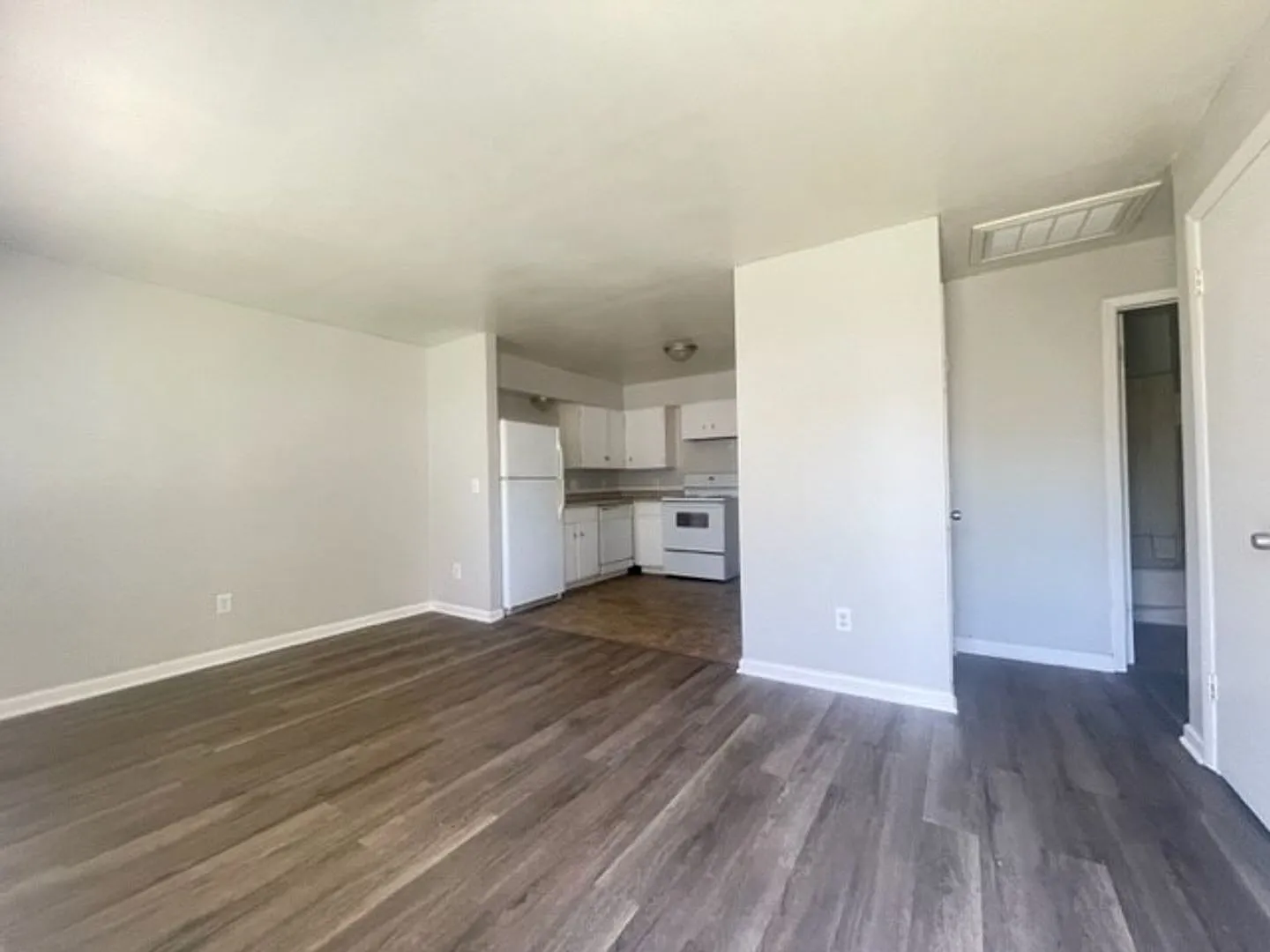 1029 S Glenn Apt 1 - 4 — Photo 4