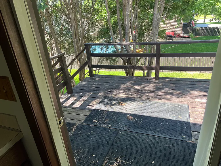 1021 Warwick Dr #U — Photo 17