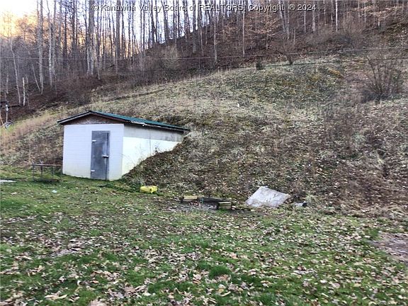 4th image of 494 Elk Dr