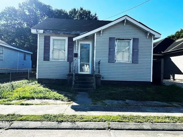 1024 11th St, Gretna, LA 70053