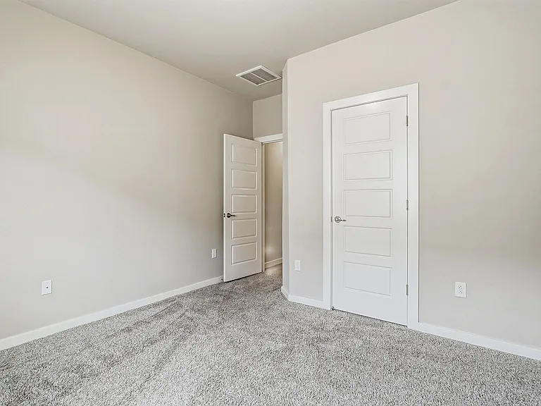 14740 Mike A Mendoza Ave — Photo 30
