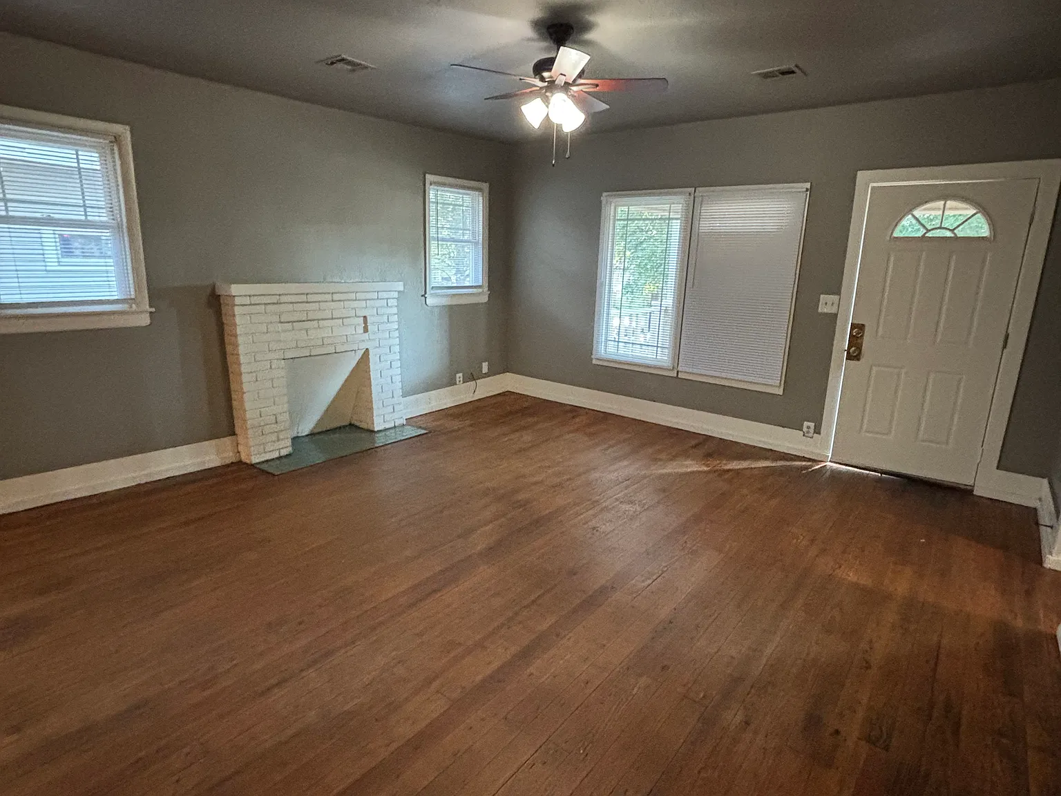 4 bed, 1636 sqft, $1,495 — Photo 3