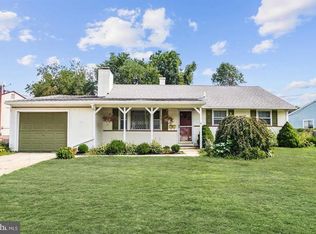 15 N Walnut Cir, West Berlin, NJ 08091