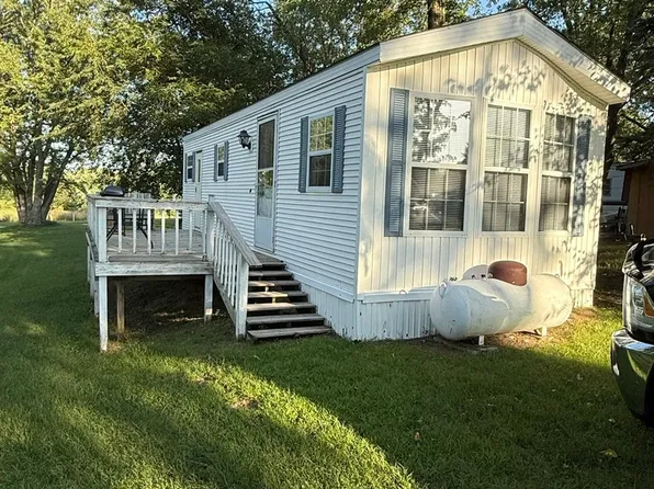 24-03 Woodhaven Lakes, Sublette, IL 61367