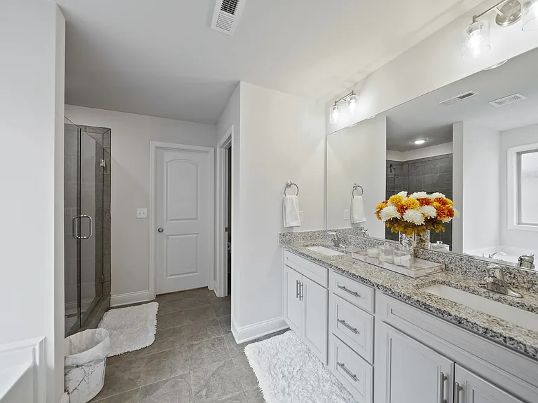 6077 Thorntons Way Cir — Photo 9