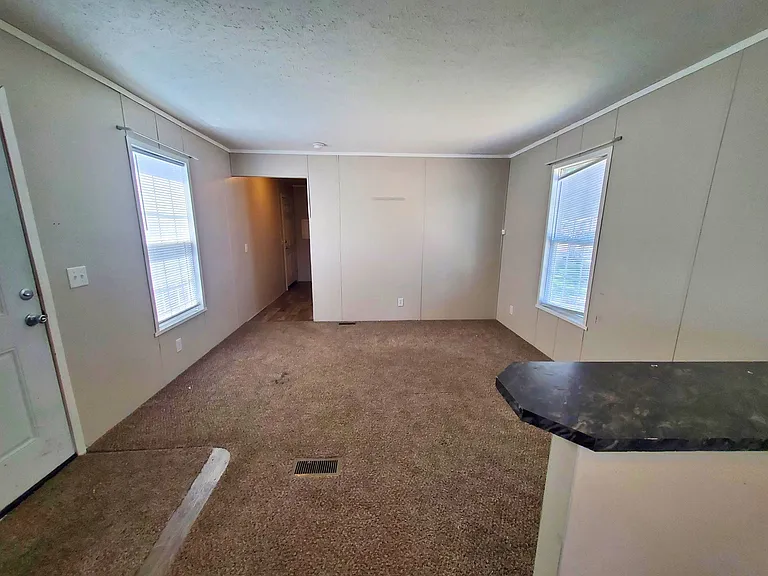 23 Canal Dr #300-023 — Photo 5