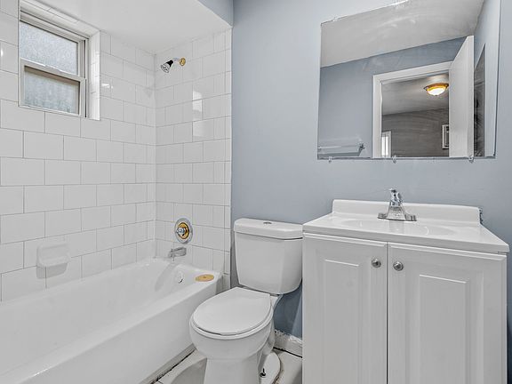 4th image of 3344 Stathem Ave #17676693