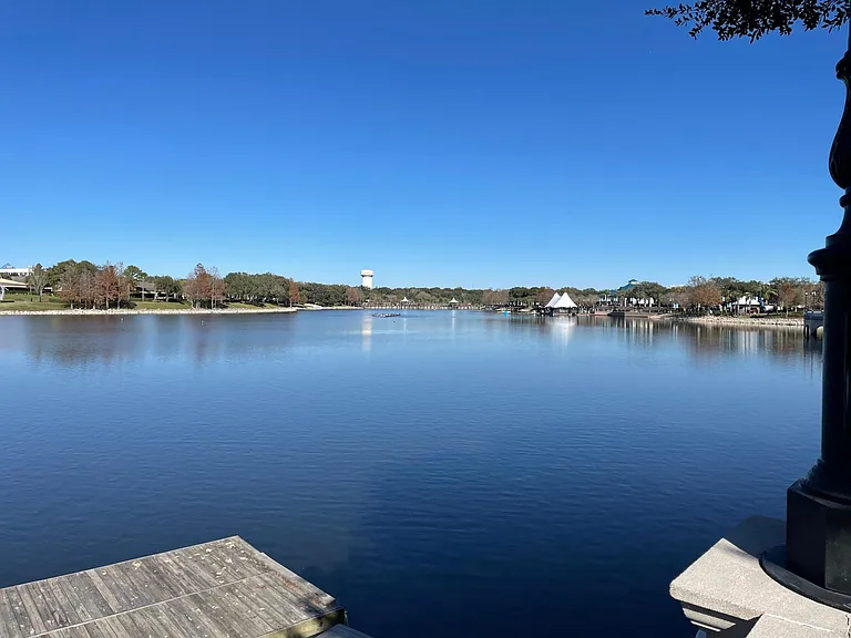 Crane Roost Lake