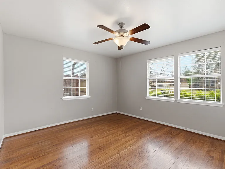 9638 Pine Lake Dr — Photo 13