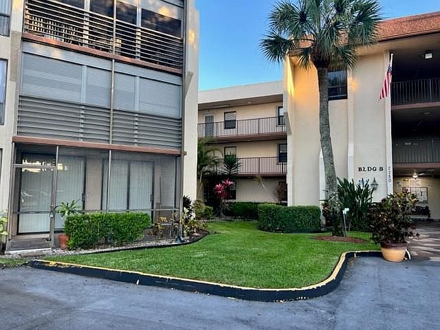 1st image of 7750 W McNab Rd APT 117