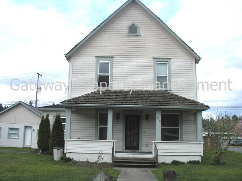 1st image of 706 W Cota St #B