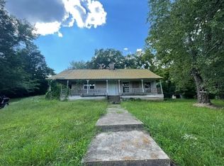 1129 Bunches Chapel Rd, Parsons, TN 38363