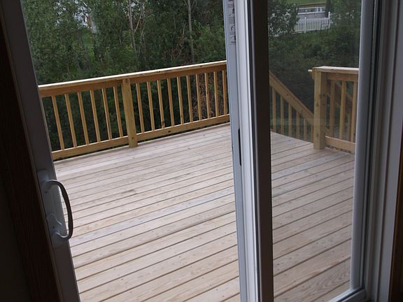 4th image of 6081 Estate Dr