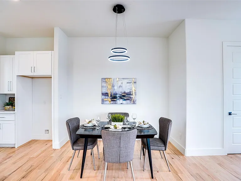 1612 Bennett Ave #102 — Photo 9