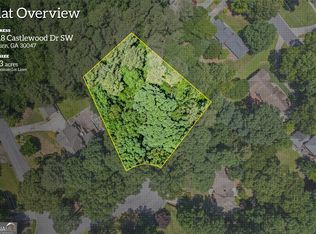 5018 Castlewood Dr SW, Lilburn, GA 30047