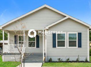 420 Ike St, San Antonio, TX 78211