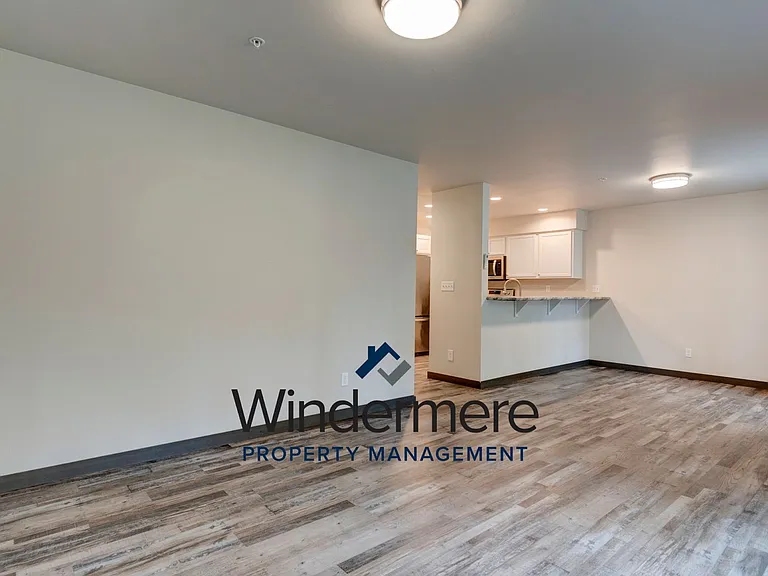 1621 SW Mulberry Pl #D102 — Photo 5