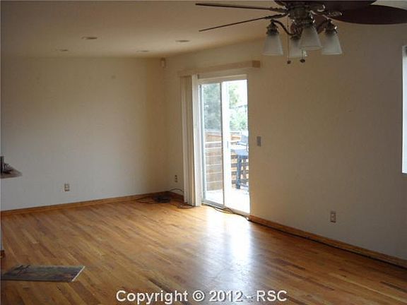 3rd image of 2042 Woodpark Dr