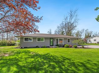 3122 Maple Ln, Fort Wayne, IN 46804