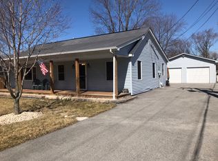 227 W Michigan Rd, New Lenox, IL 60451