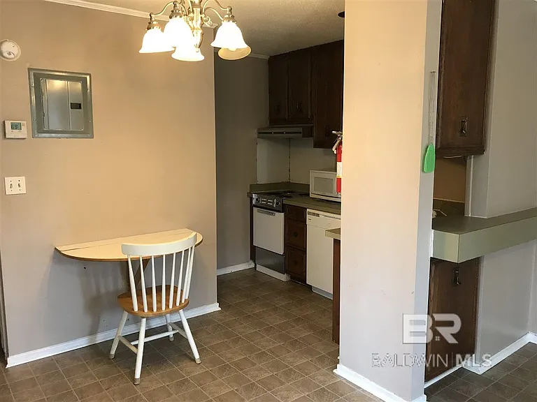 1050 Seacliff Dr N #1050 — Photo 11