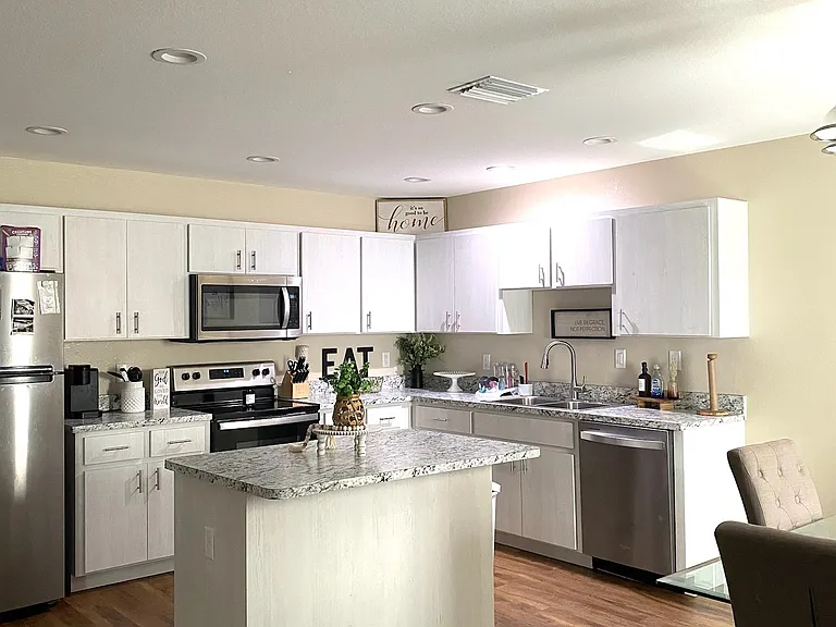 202 S Pasco Ave — Photo 3