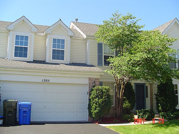 4th image of 1305 York Dr
