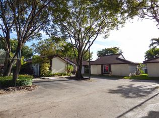 15210 SW 48th Ter #F-83, Miami, FL 33185