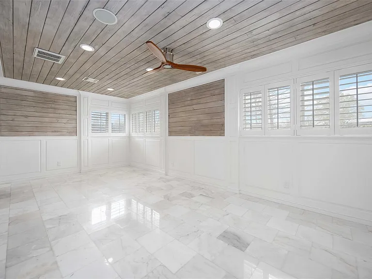 4031 Fernwood Dr — Photo 19