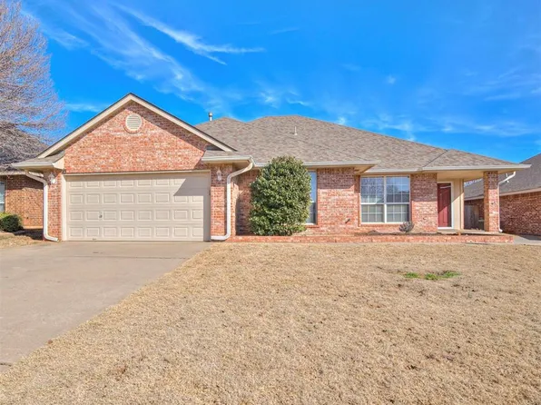 716 Adam Ct, Edmond, OK 73003